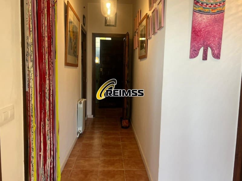 2 bedroom Villa for sale in Lloret de Mar with garage - € 373,000 (Ref: 9822438)