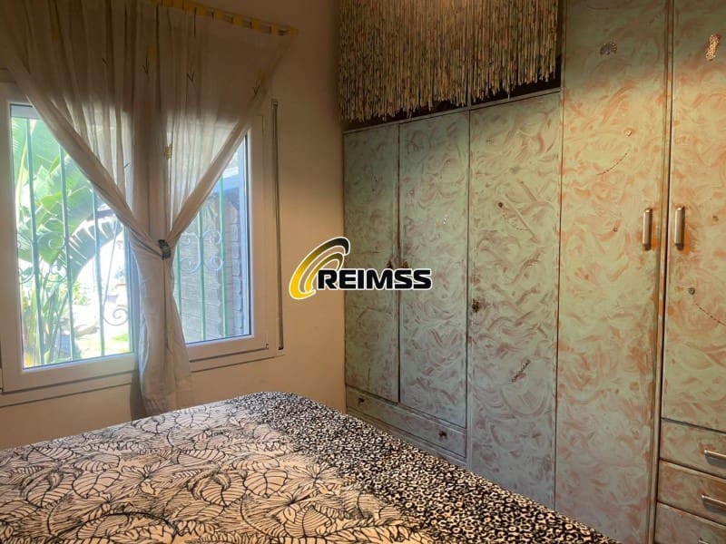 2 bedroom Villa for sale in Lloret de Mar with garage - € 373,000 (Ref: 9822438)