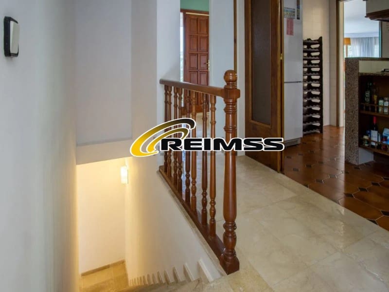 4 bedroom Villa for sale in Blanes with pool garage - € 850,000 (Ref: 9822439)
