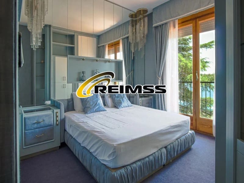 4 bedroom Villa for sale in Blanes with pool garage - € 850,000 (Ref: 9822439)