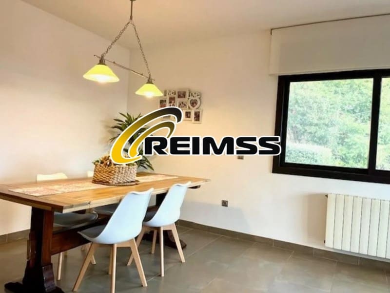 4 soveværelse Villa til salg i Lloret de Mar med swimmingpool garage - € 479.000 (Ref: 9822440)
