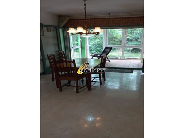 4 chambre Villa/Maison à vendre à Caldes de Malavella avec garage - 294 000 € (Ref: 9822441)