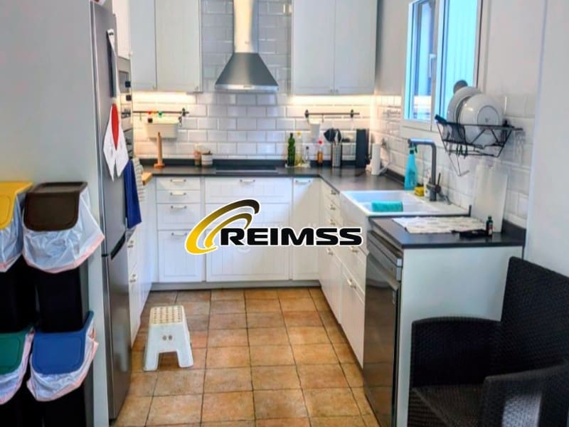 Chalet de 3 habitaciones en Maçanet de la Selva en venta - 320.000 € (Ref: 9890004)