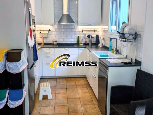 3 soverom Villa til salgs i Maçanet de la Selva - € 320 000 (Ref: 9890004)