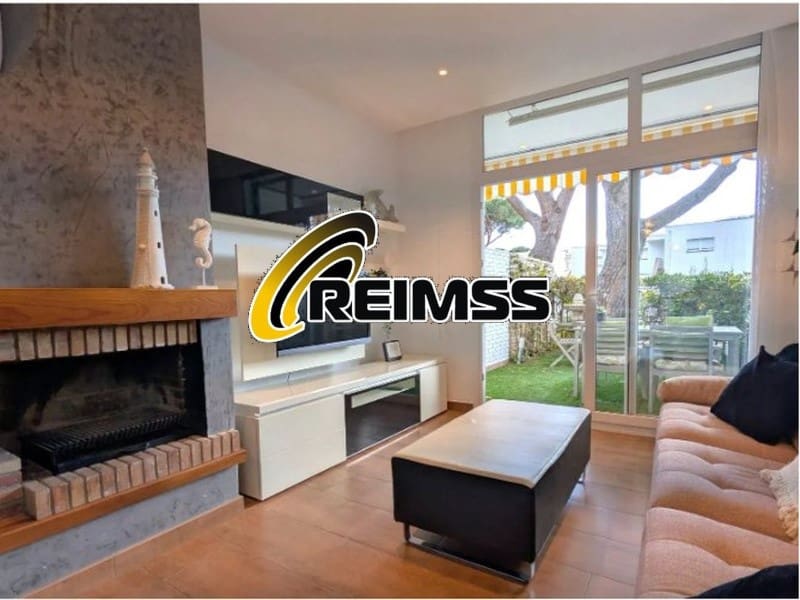 Chalet de 3 habitaciones en Platja d'Aro en venta - 475.000 € (Ref: 9890005)