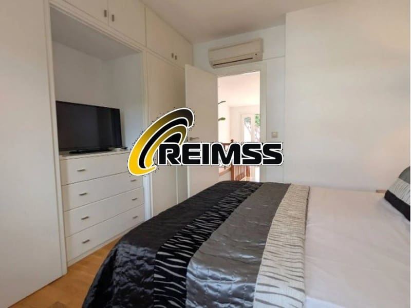 Chalet de 3 habitaciones en Platja d'Aro en venta - 475.000 € (Ref: 9890005)