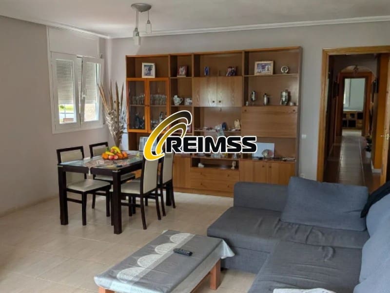 3 bedroom Flat for sale in Lloret de Mar - € 262,500 (Ref: 9892294)