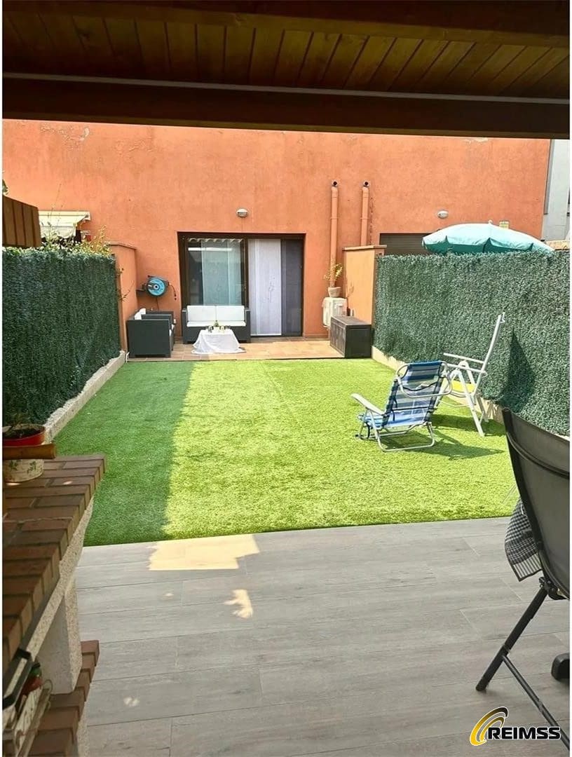 5 sovrum Villa till salu i Caldes de Malavella med garage - 414 750 € (Ref: 9965757)