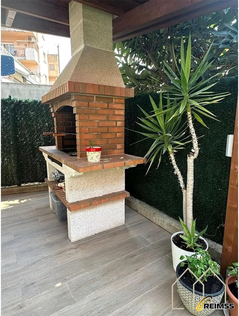 5 sovrum Villa till salu i Caldes de Malavella med garage - 414 750 € (Ref: 9965757)