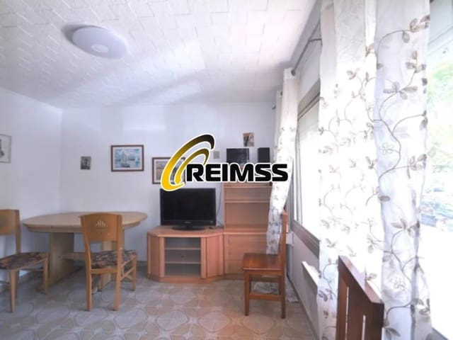 2 soveværelse Lejlighed til salg i Blanes med swimmingpool - € 115.000 (Ref: 9965758)