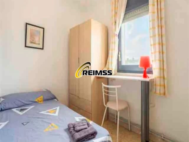 6 soveværelse Villa til salg i Maçanet de la Selva med swimmingpool - € 280.000 (Ref: 9965761)