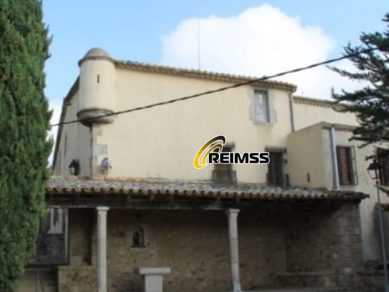 7 bedroom Villa for sale in Santa Cristina d'Aro - € 1,699,999 (Ref: 9965771)