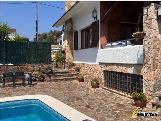 5 slaapkamer Villa te koop in Calonge i Sant Antoni met zwembad garage - € 624.000 (Ref: 9971713)