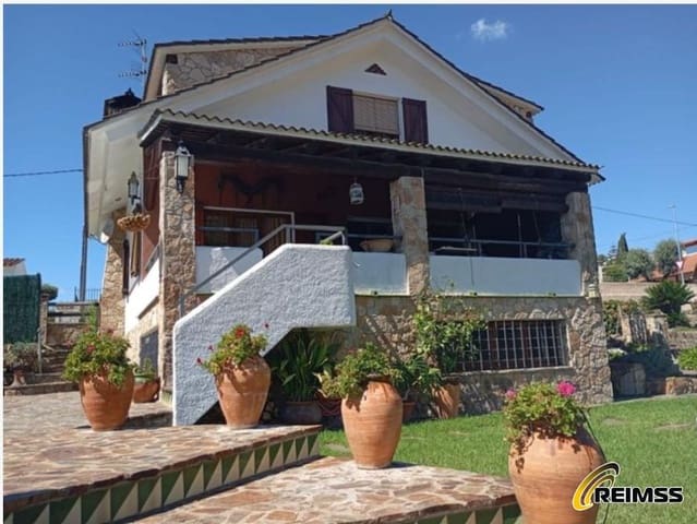 5 slaapkamer Villa te koop in Calonge i Sant Antoni met zwembad garage - € 624.000 (Ref: 9971713)