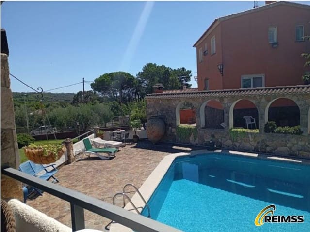 5 slaapkamer Villa te koop in Calonge i Sant Antoni met zwembad garage - € 624.000 (Ref: 9971713)