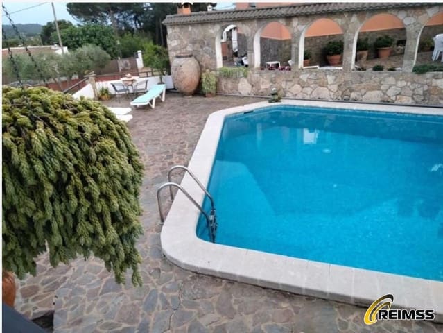 5 slaapkamer Villa te koop in Calonge i Sant Antoni met zwembad garage - € 624.000 (Ref: 9971713)