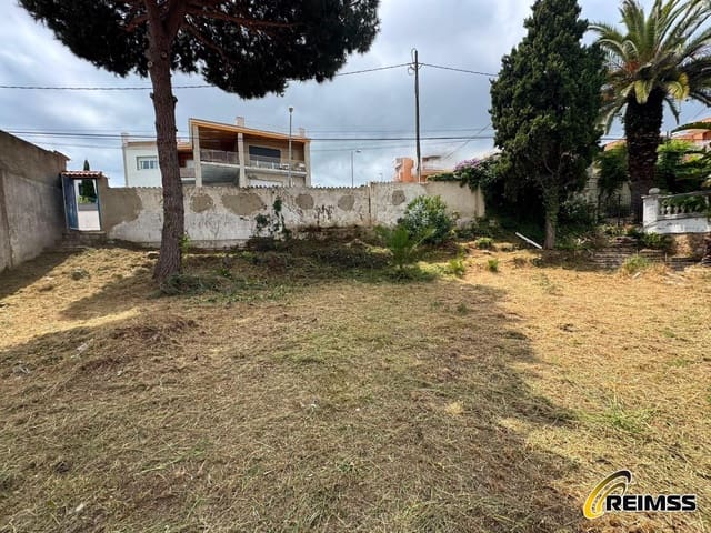 Ubebygd land til salgs i Blanes - € 310 000 (Ref: 9972339)