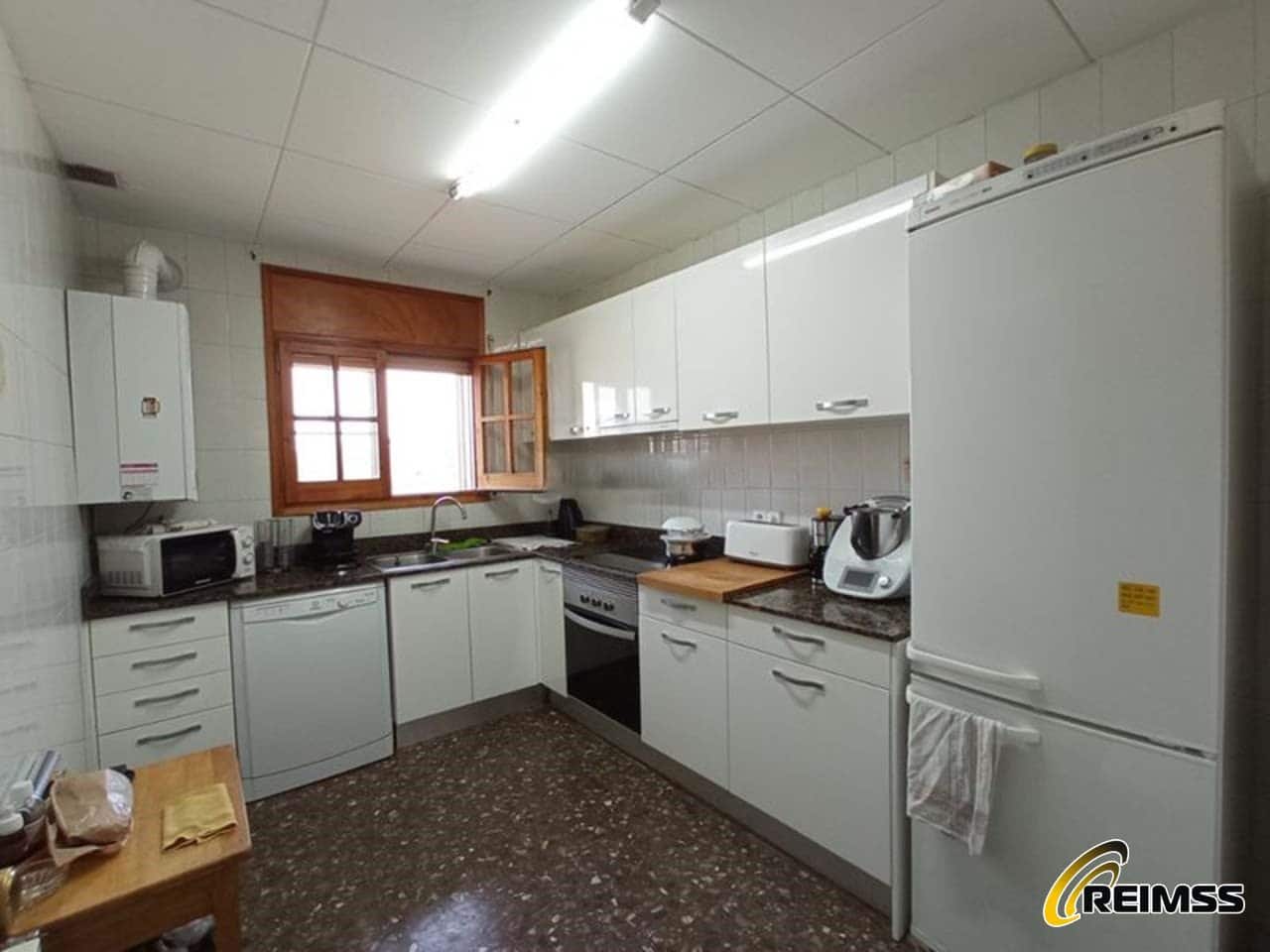 3 slaapkamer Villa te koop in Macanet de la Selva met garage - € 273.000 (Ref: 9972540)
