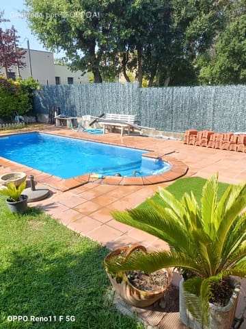 4 soverom Villa til salgs i Llagostera med svømmebasseng garasje - € 478 000 (Ref: 9973808)