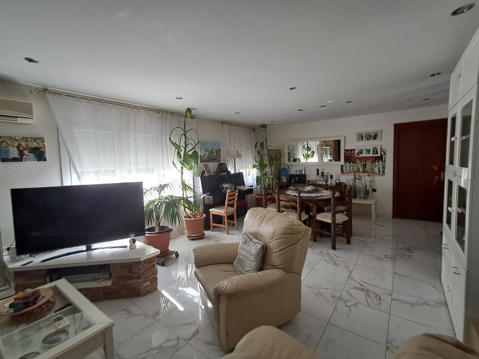 4 soverom Villa til salgs i Llagostera med svømmebasseng garasje - € 478 000 (Ref: 9973808)