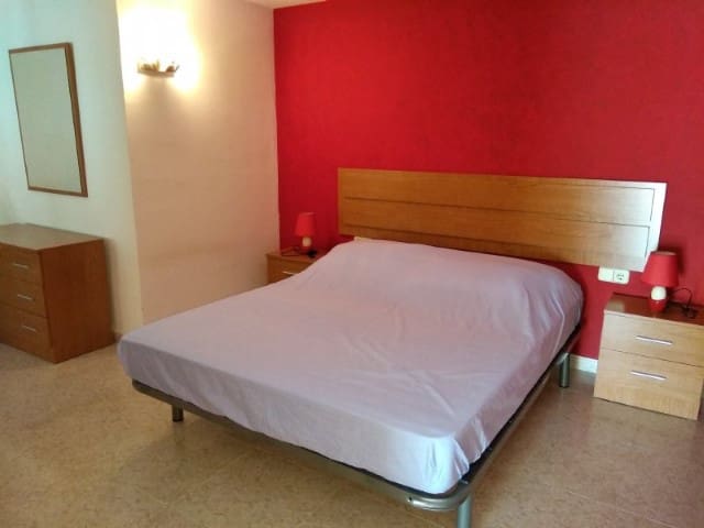 Chalet de 5 habitaciones en Calonge i Sant Antoni en venta - 480.000 € (Ref: 9975812)