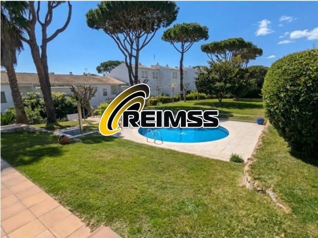 3 soverom Villa til salgs i Platja d'Aro, Castell-Platja d'Aro med svømmebasseng - € 475 000 (Ref: 9975813)