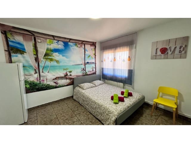 5 Zimmer Villa zu verkaufen in Lloret de Mar mit Pool Garage - 375.000 € (Ref: 9975814)