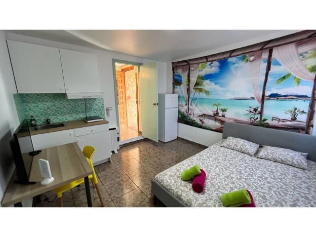 5 Zimmer Villa zu verkaufen in Lloret de Mar mit Pool Garage - 375.000 € (Ref: 9975814)