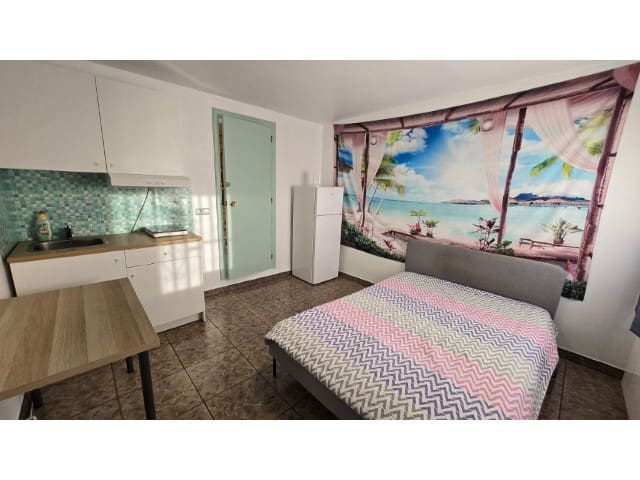 5 Zimmer Villa zu verkaufen in Lloret de Mar mit Pool Garage - 375.000 € (Ref: 9975814)
