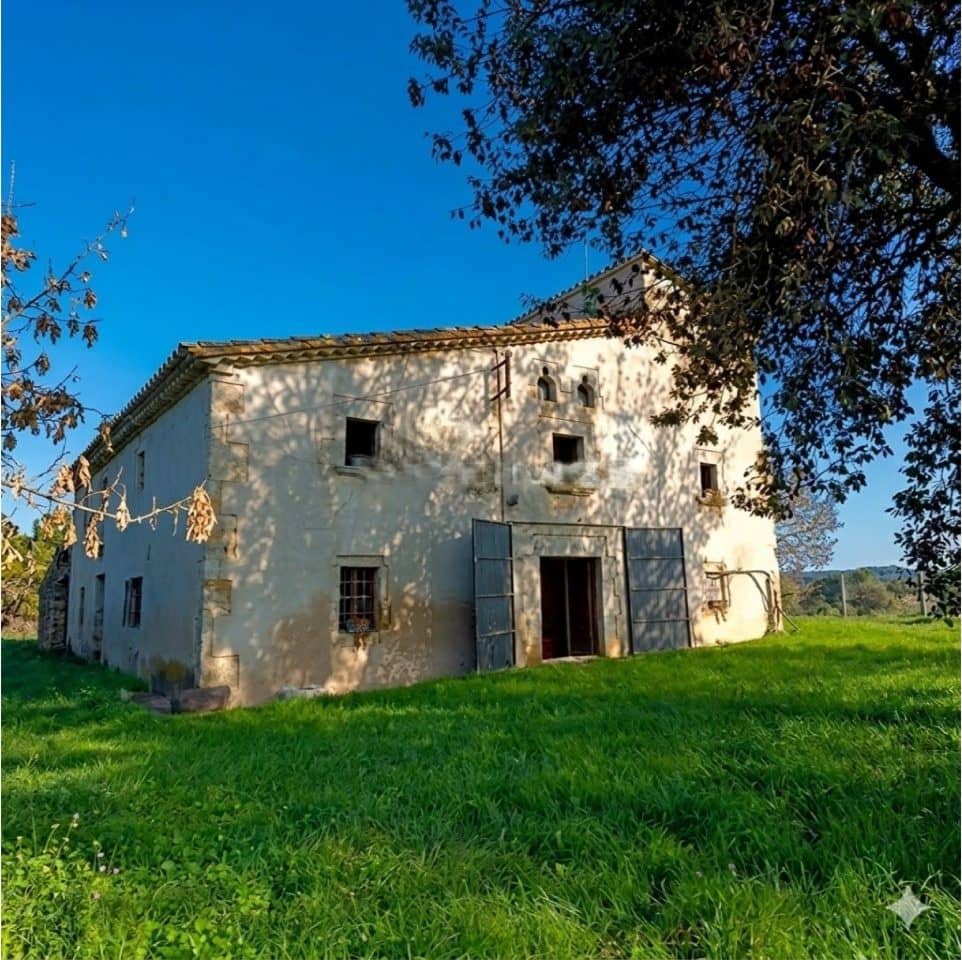 6 chambre Finca/Maison de Campagne à vendre à Caldes de Malavella - 747 000 € (Ref: 9977955)