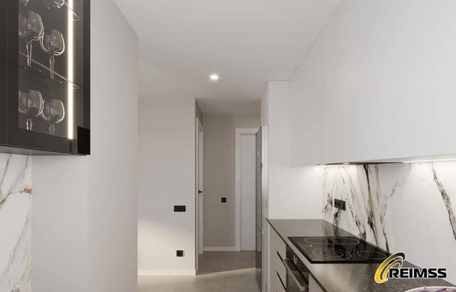 2 sypialnia Apartament na sprzedaż w Fenals, Lloret de Mar z basenem - 237 000 € (Ref: 9989437)
