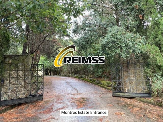 5 chambre Villa/Maison à vendre à Castell d'Aro, Castell-Platja d'Aro avec piscine garage - 795 000 € (Ref: 9996408)