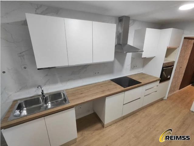 4 quarto Apartamento para venda em Tordera - 188 895 € (Ref: 9999375)