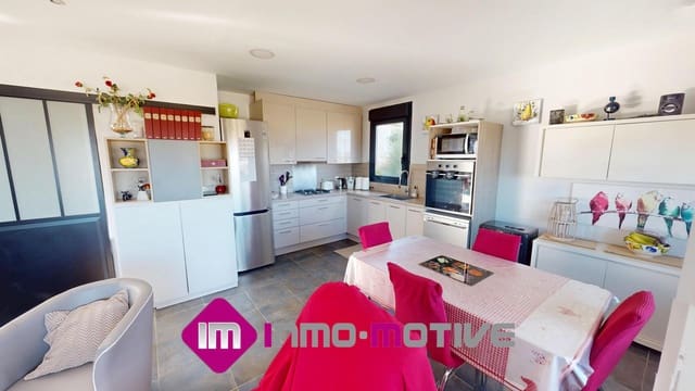 4 Zimmer Villa zu verkaufen in Peñíscola mit Pool Garage - 390.000 € (Ref: 8821033)