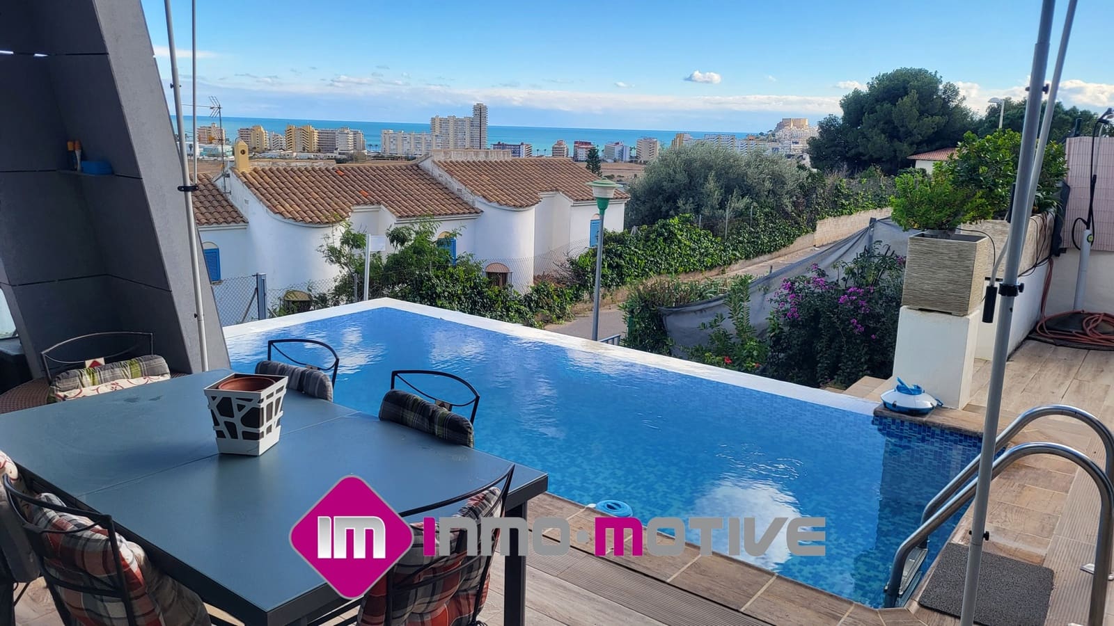 4 bedroom Villa for sale in Peniscola with pool garage - € 390,000 (Ref: 8821033)