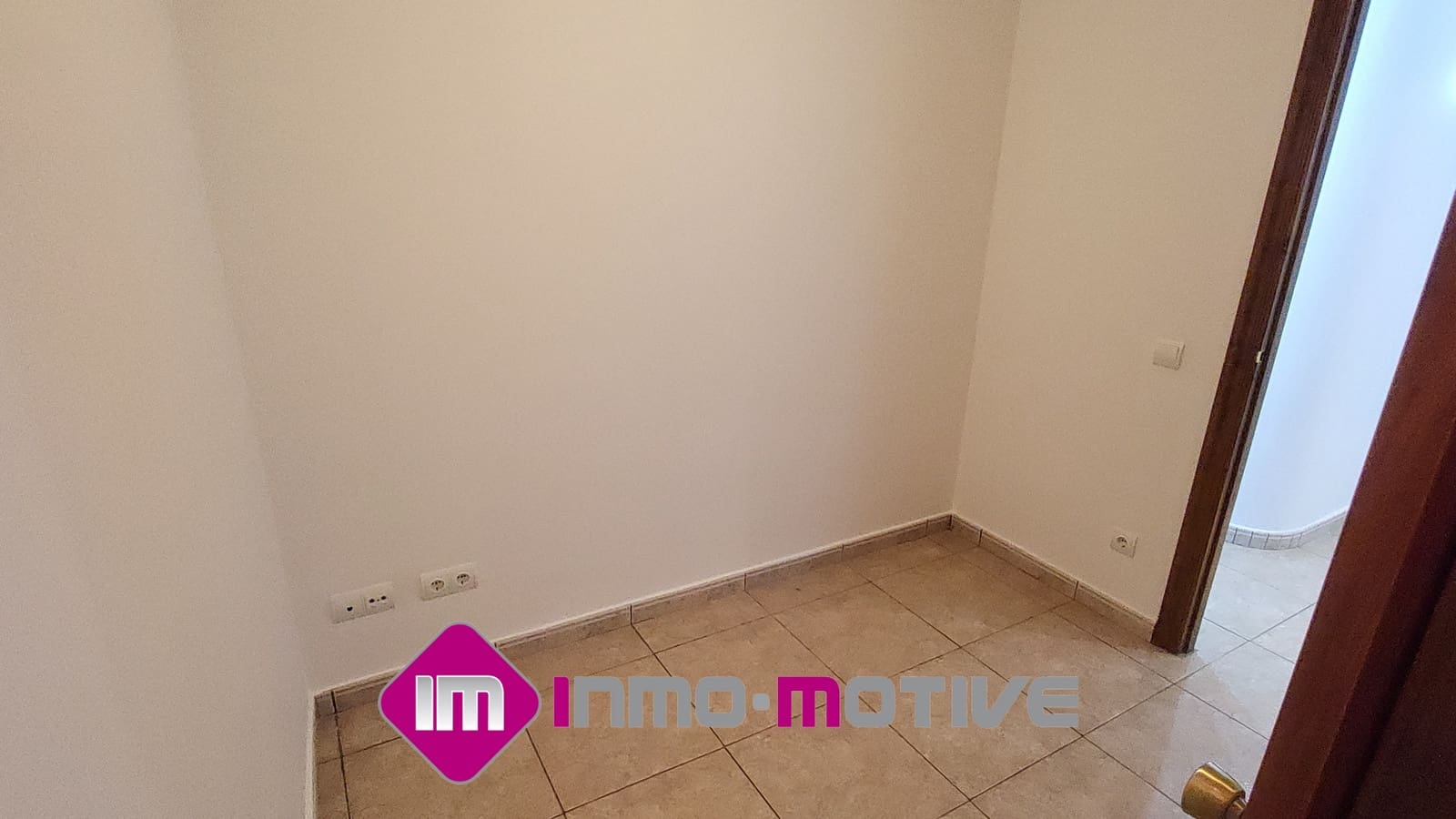 4 soveværelse Byhus til salg i Tarragona by - € 124.000 (Ref: 8968739)