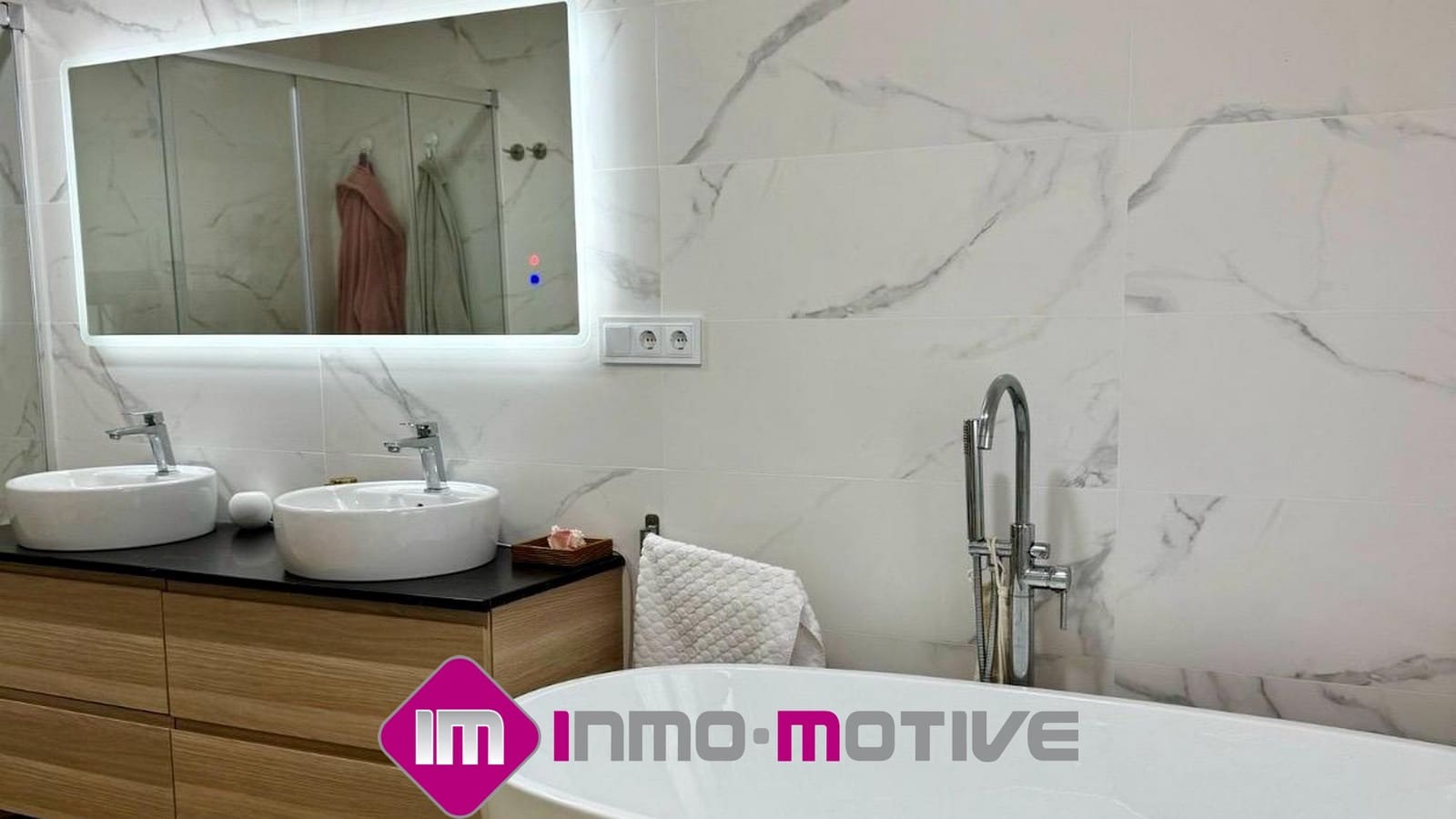 5 soveværelse Villa til salg i Alginet med swimmingpool - € 595.000 (Ref: 9013086)