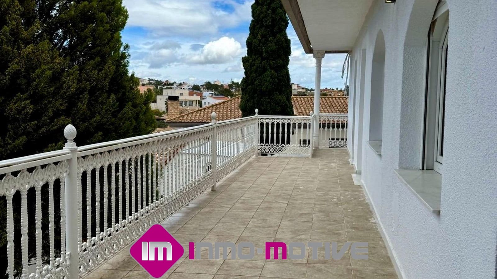 5 soveværelse Villa til salg i Alginet med swimmingpool - € 595.000 (Ref: 9013086)