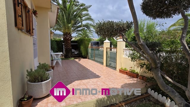 4 soveværelse Villa til salg i Peñíscola med swimmingpool garage - € 370.000 (Ref: 9123872)