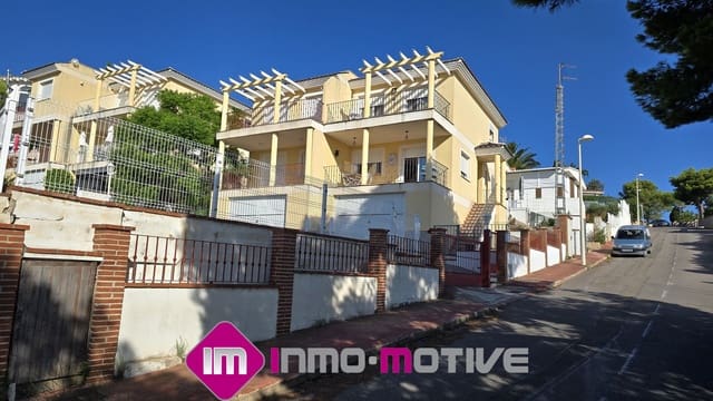 3 soveværelse Semi-Rækkehus til salg i Peñíscola med swimmingpool - € 225.000 (Ref: 9147713)