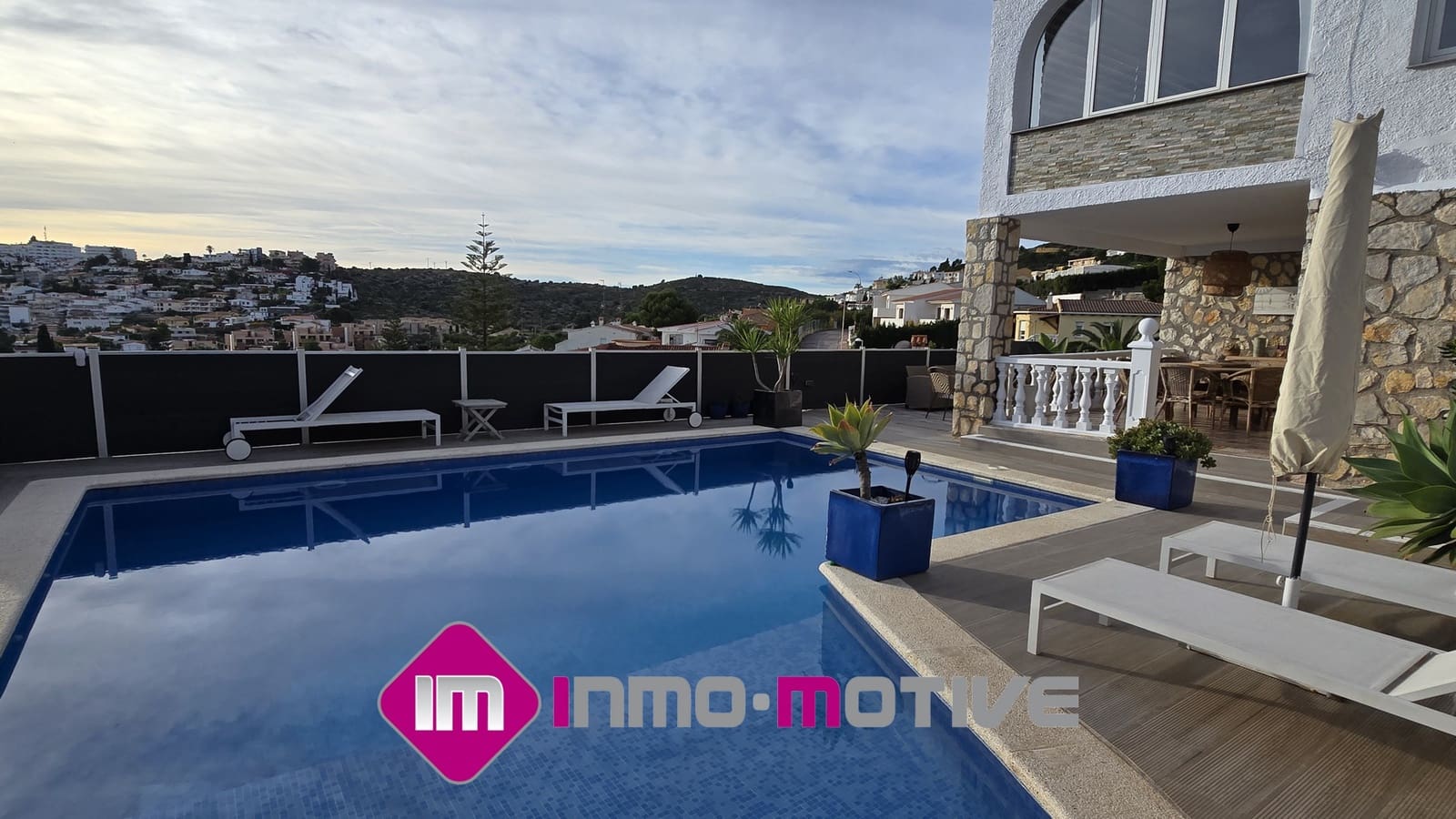 Chalet de 4 habitaciones en Peñíscola en venta con piscina garaje - 810.000 € (Ref: 9453421)