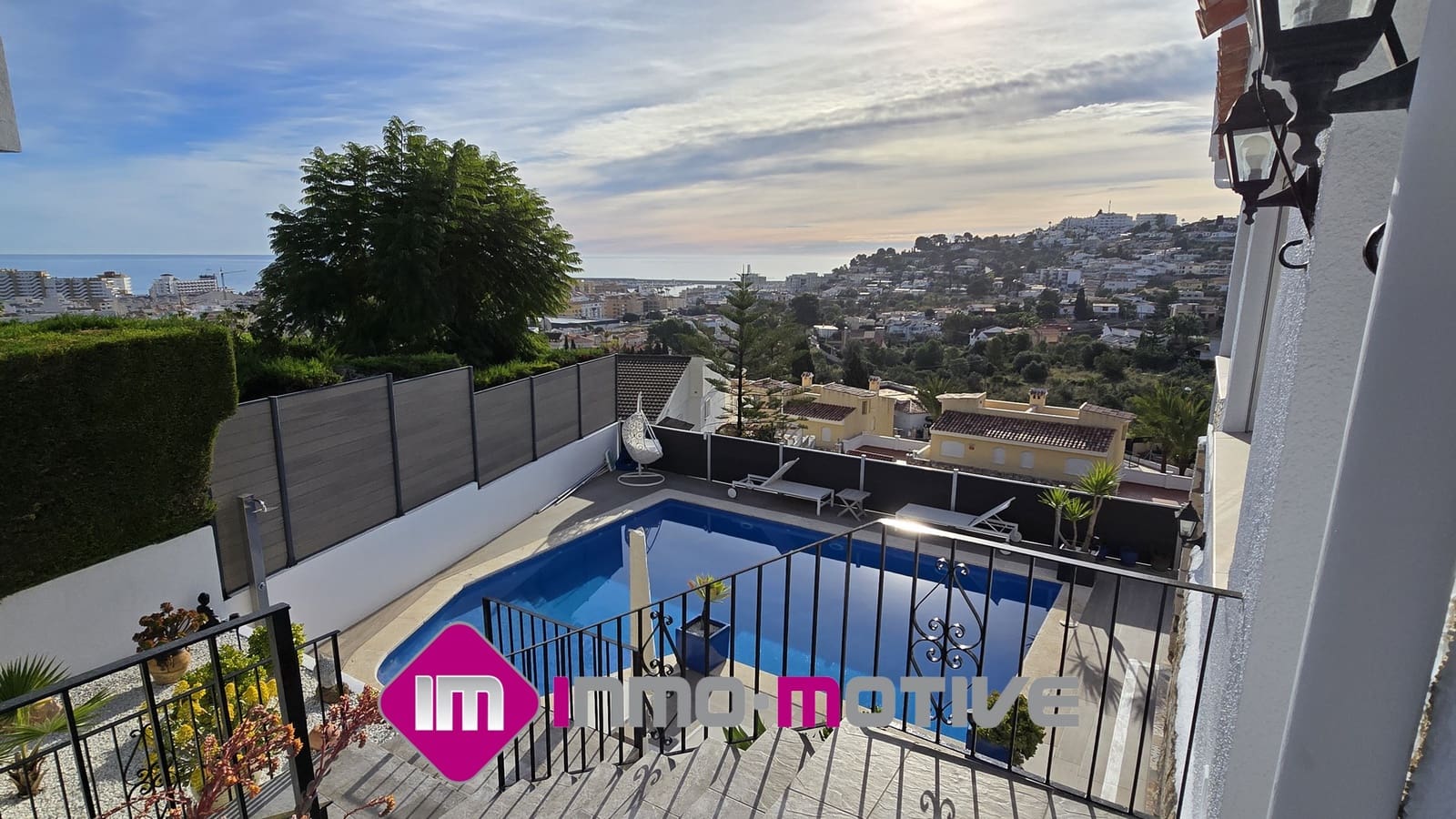 Chalet de 4 habitaciones en Peñíscola en venta con piscina garaje - 810.000 € (Ref: 9453421)