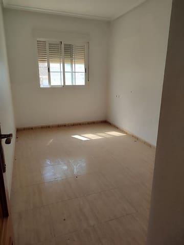 Apartamento de 3 habitaciones en Pilar de la Horadada en venta con garaje - 120.000 € (Ref: 6384083)