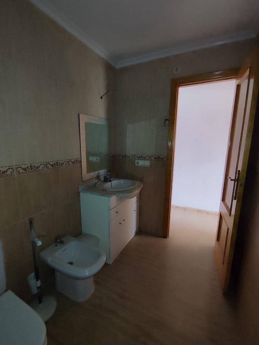 Apartamento de 3 habitaciones en Pilar de la Horadada en venta con garaje - 120.000 € (Ref: 6384083)