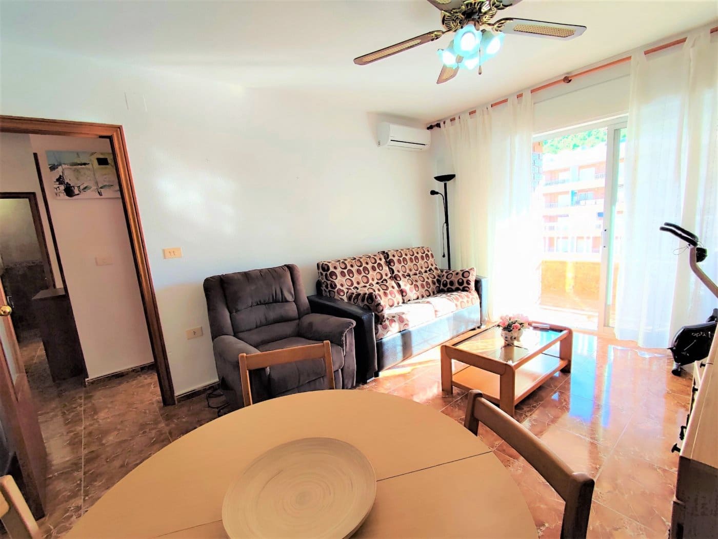 2 bedroom Apartment for rent in Punta Prima with pool - € 750 (Ref: 7338551)