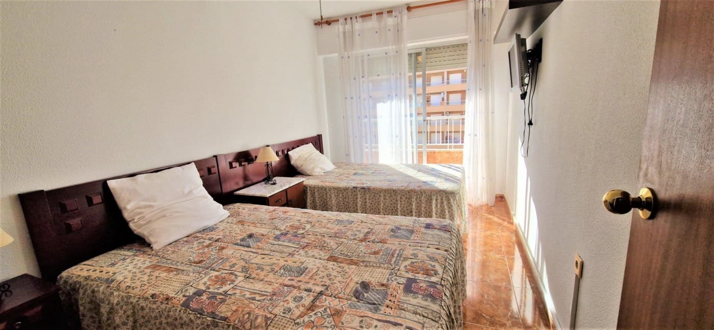 2 bedroom Apartment for rent in Punta Prima with pool - € 750 (Ref: 7338551)