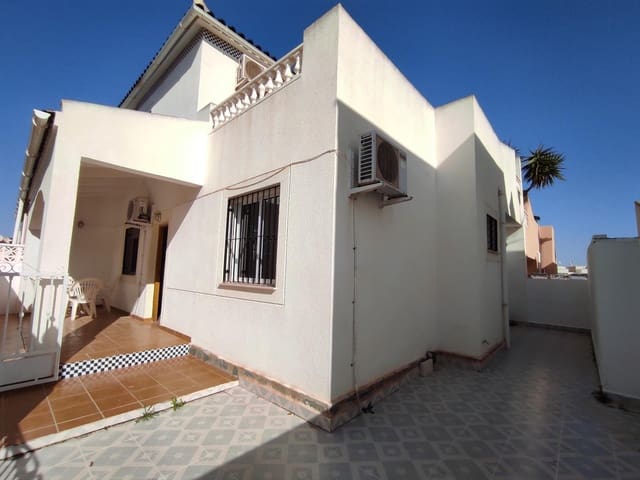 Pareado de 3 habitaciones en Los Altos en venta con piscina - 183.000 € (Ref: 8437096)