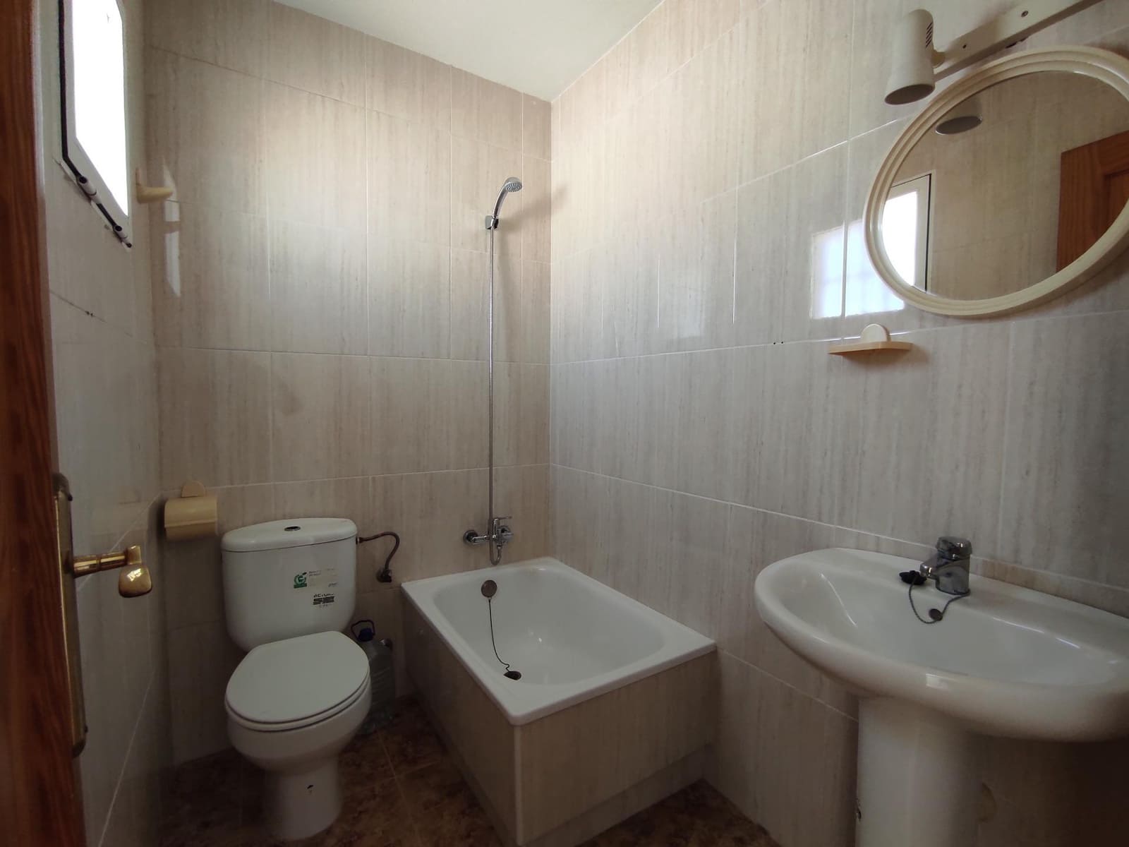 3 soveværelse Semi-Rækkehus til salg i Los Altos med swimmingpool - € 183.000 (Ref: 8437096)