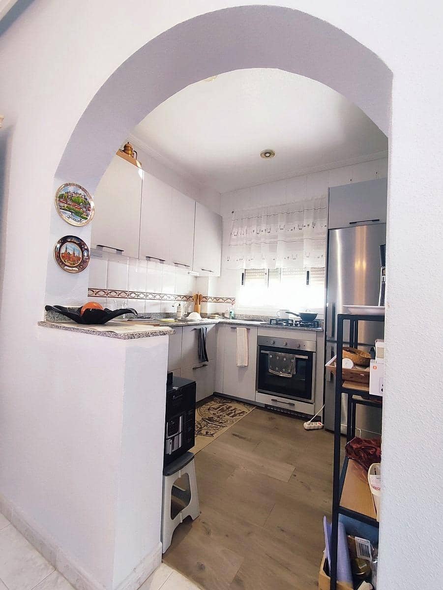 2 bedroom Villa for sale in Torrevieja with pool - € 780,000 (Ref: 8889197)