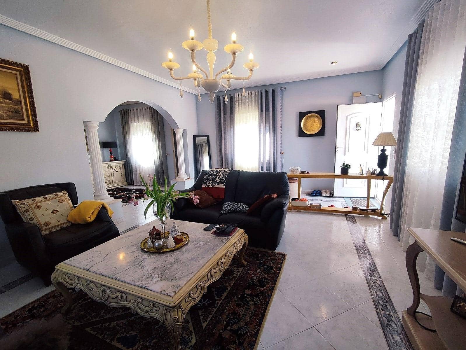 2 bedroom Villa for sale in Torrevieja with pool - € 780,000 (Ref: 8889197)